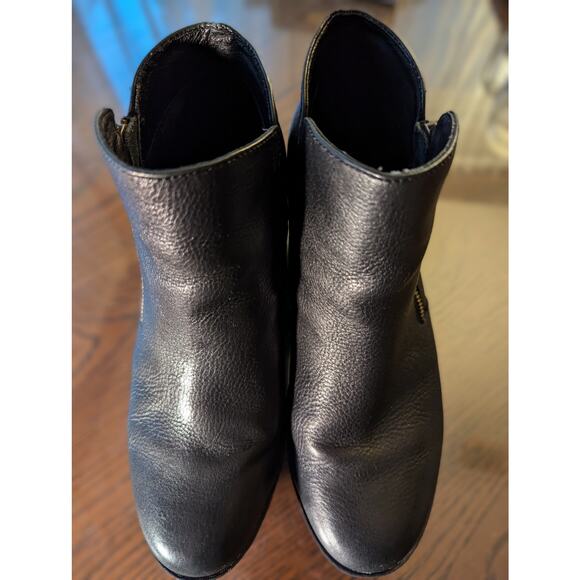 Sofft Salem Wedge Bootie - Size 9 - Picture 3 of 4